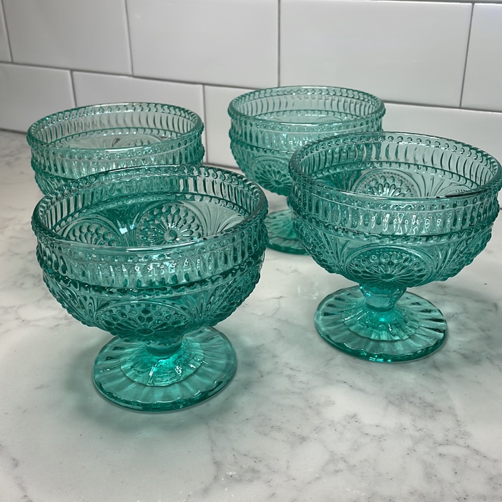 NWT (4) The Pioneer Woman Adeline Teal Sundae Cup Colored Glassware - Picture 6 of 8
